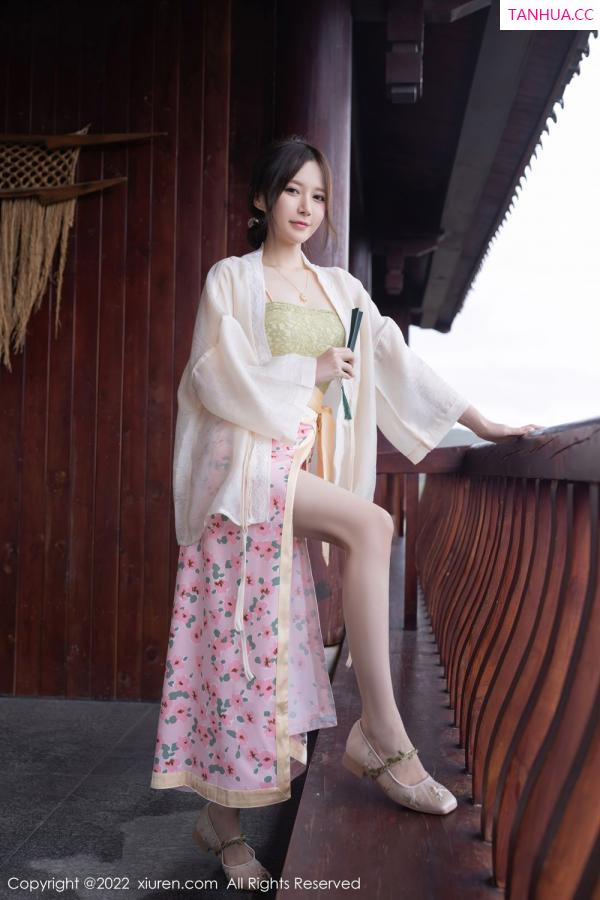 鱼子酱fish  [XiuRen]高清写真图 2022.06.10 No.5130 鱼子酱Fish第7张图片